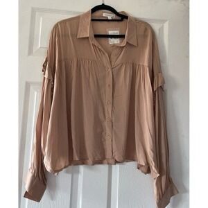 Socialite Champagne button down babydoll top